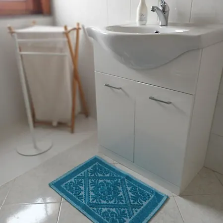 Casa Sandalyon Apartment